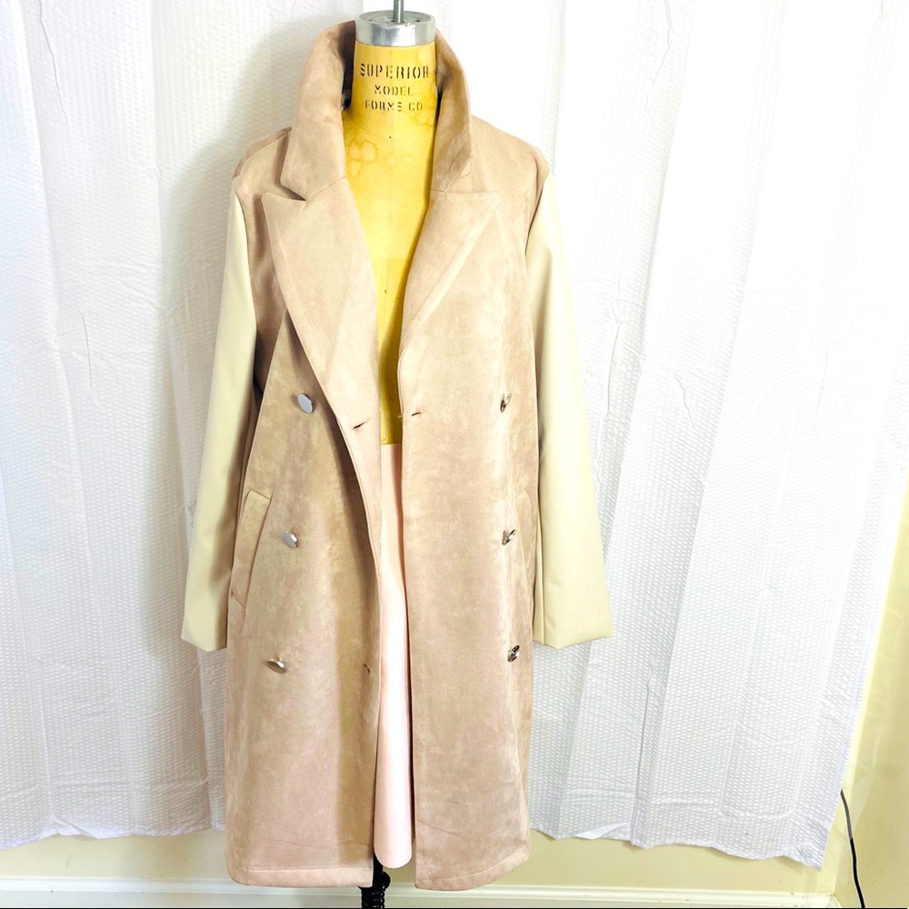 Double breasted spring coat